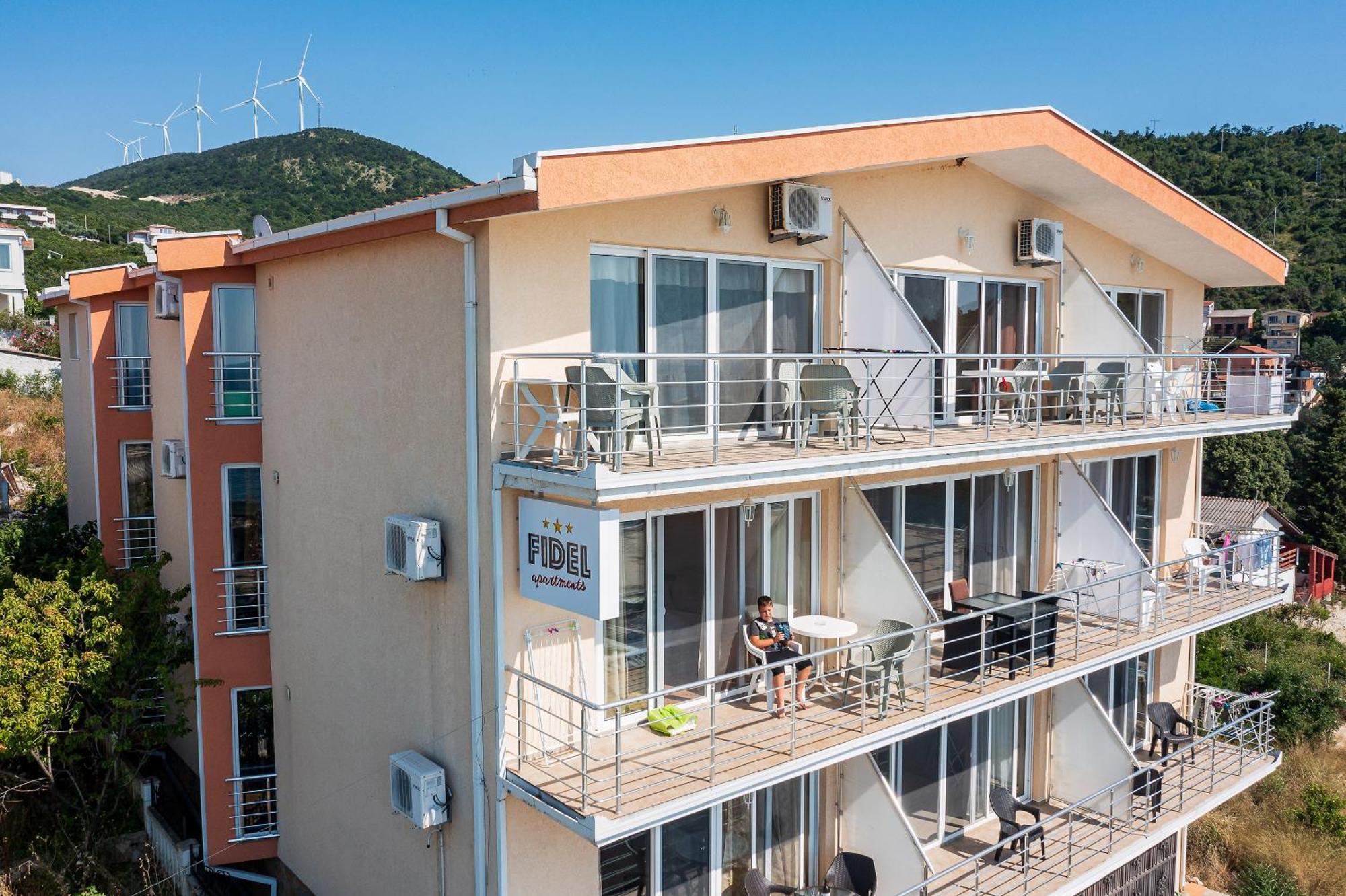 Fidel Apartments Kruče Exteriér fotografie